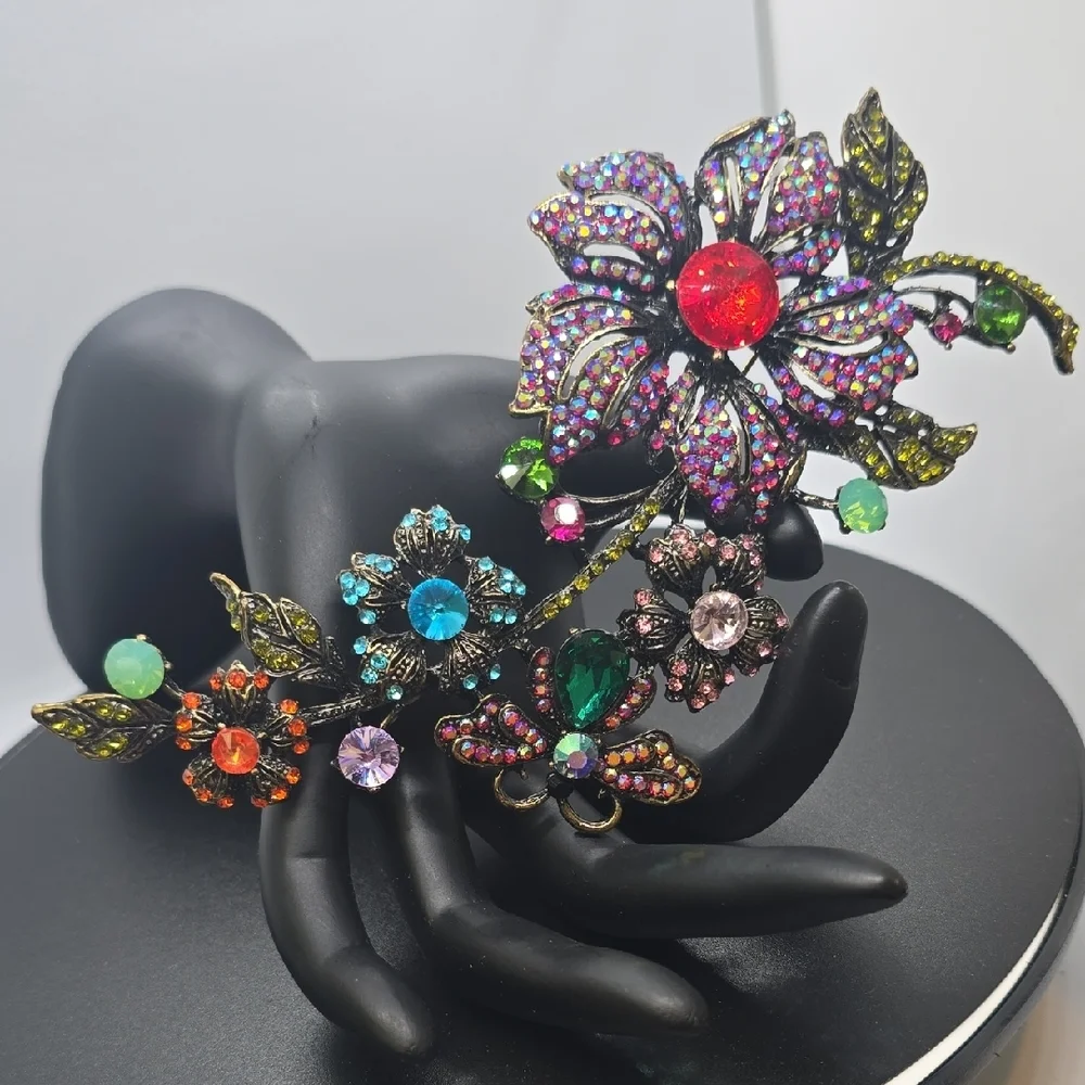 Colorful Floral Statement Brooch - Picture 1 of 7